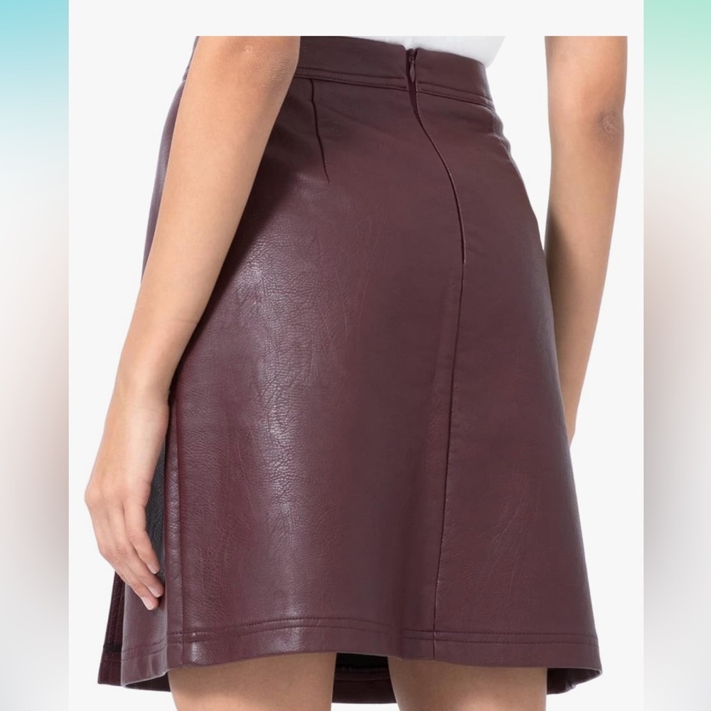 Burgundy PU Leather skirt NWOT - Picture 2 of 9